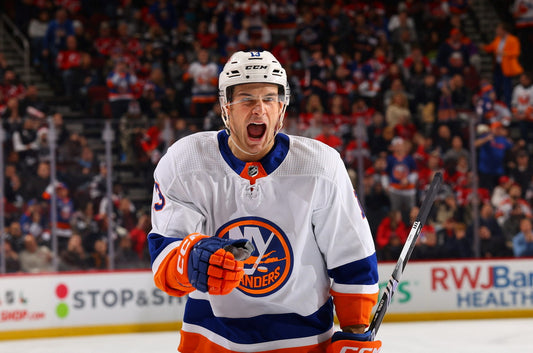 Mathew Barzal Scream Famous USA Hockey Player Poster North America Hockey HD Photo Print
