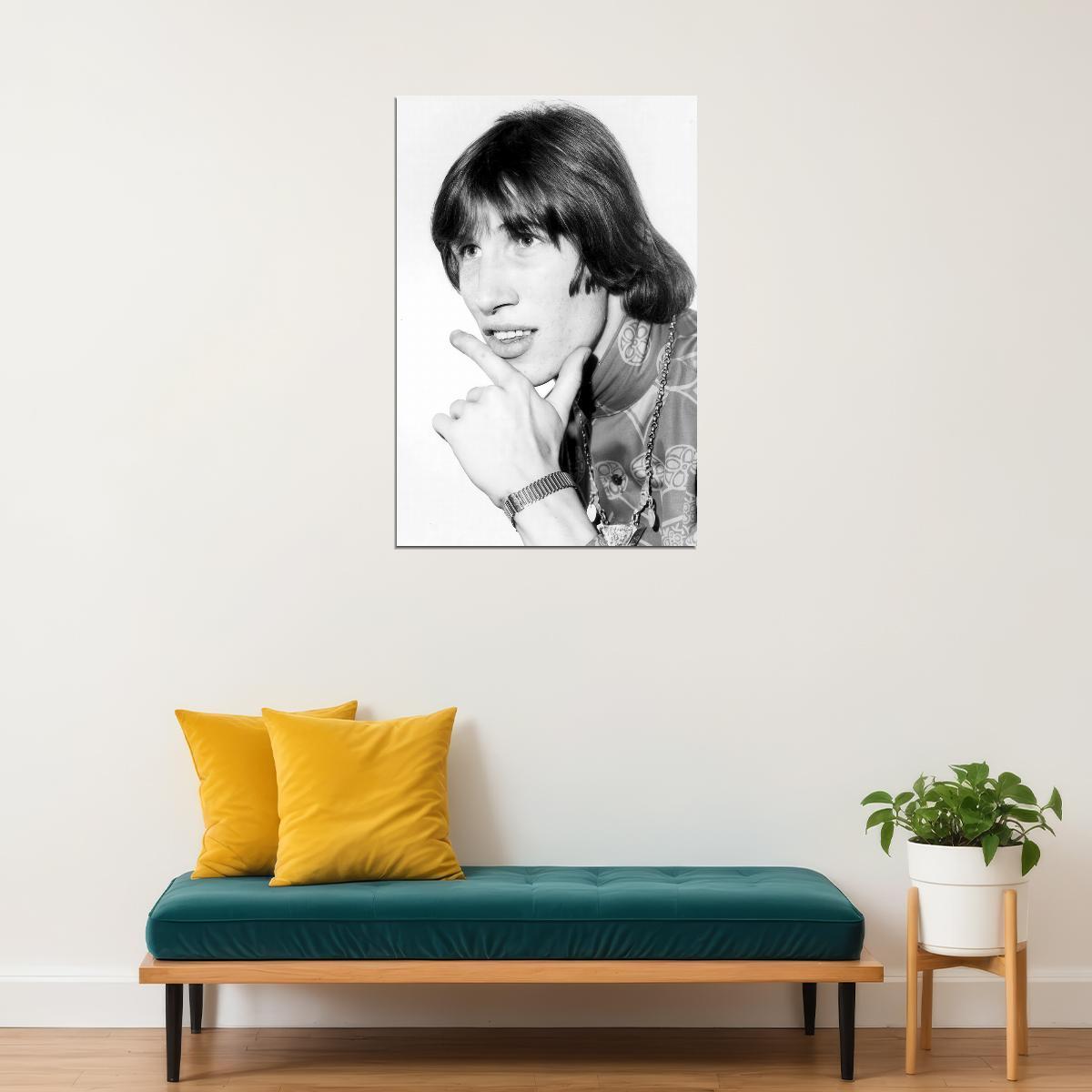 Roger Waters Young Black And White Poster Legendary Bassist Photo Print 1970s Vintage Music Icon Wall Art Old Hollywood Aesthetic Wall Decor