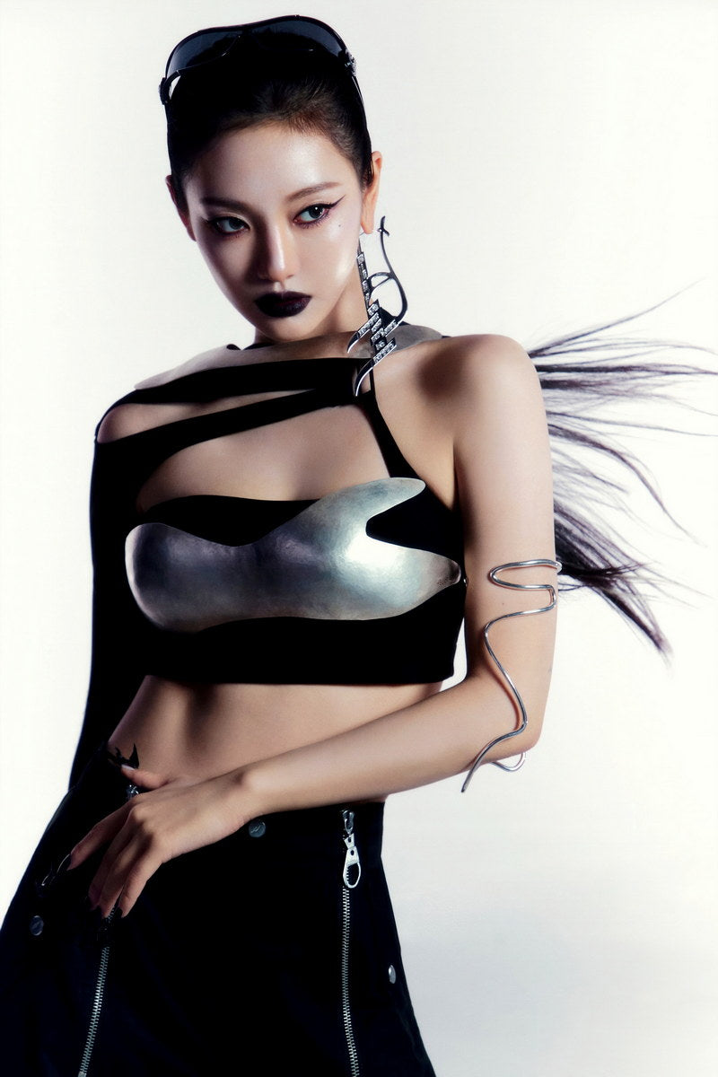 aespa Ningning Whiplash Concept Photo K-pop Music Poster Y2K Futuristic Aesthetic Sexy Cyberpunk Female Idol Fashion Print Trendy Girl Group Wall Art - xonomax