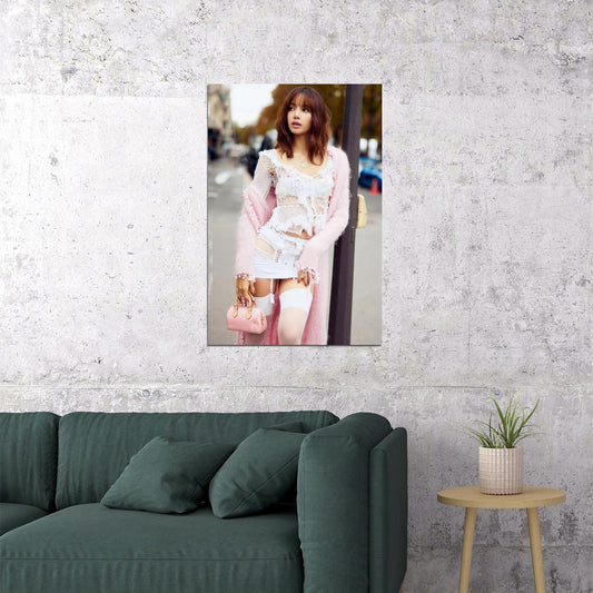 LISA BLACKPINK Sexy Photo Music Poster KPop  McBling Aesthetic K-pop Female Girl Group Korean Fashion Idol Pink Wall Art Print - xonomax