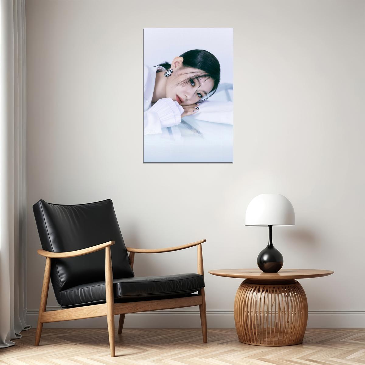 ITZY Chaeryeong CHECKMATE Concept Photo K-pop Music Poster Dreamy Royal Aesthetic  Elegant Female Korean Idol Fashion Print Trendy Girl Group Wall Art - xonomax