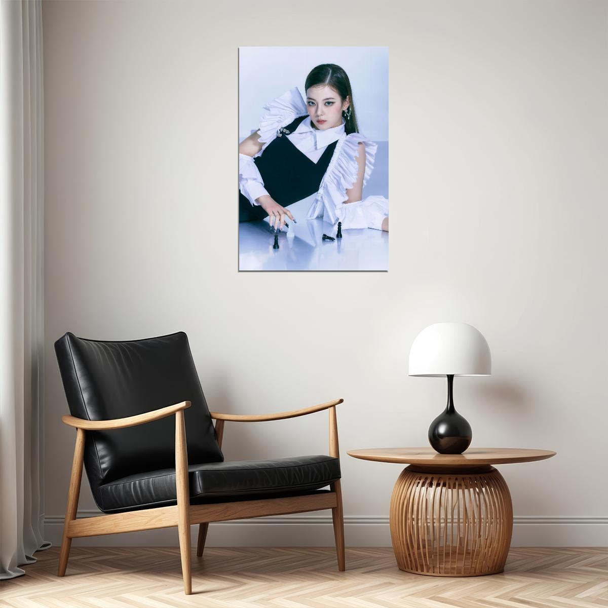 ITZY Lia CHECKMATE Concept Photo K-pop Music Poster Dreamy Royal Aesthetic  Elegant Female Korean Idol Fashion Print Trendy Girl Group Wall Art - xonomax