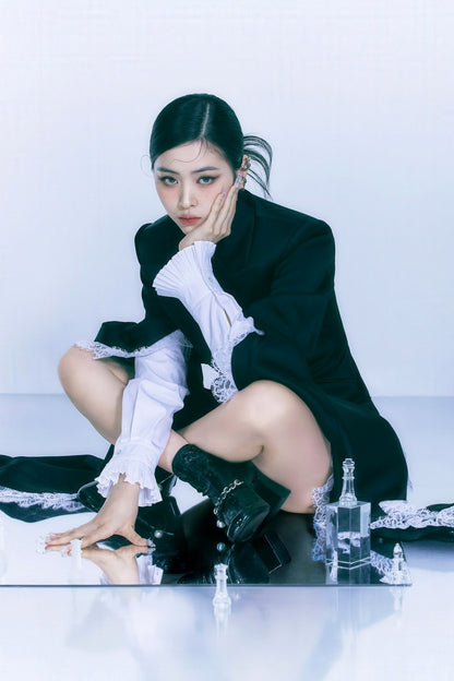 ITZY Ryujin CHECKMATE Concept Photo K-pop Music Poster Dreamy Royal Aesthetic  Elegant Female Korean Idol Fashion Print Trendy Girl Group Wall Art - xonomax