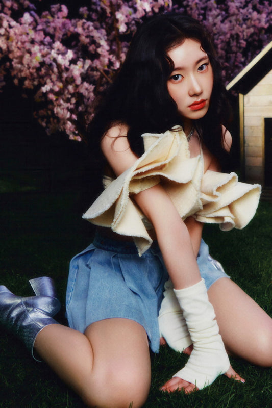 ITZY Chaeryeong GOLD Concept Photo Viral K-pop Music Poster Streetwear Aesthetic  Female Korean Idol Fashion Print Trendy Girl Group Wall Art - xonomax