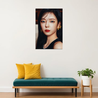 ITZY Lia GOLD Concept Photo Viral K-pop Music Poster Streetwear Aesthetic  Female Korean Idol Fashion Print Trendy Girl Group Wall Art - xonomax