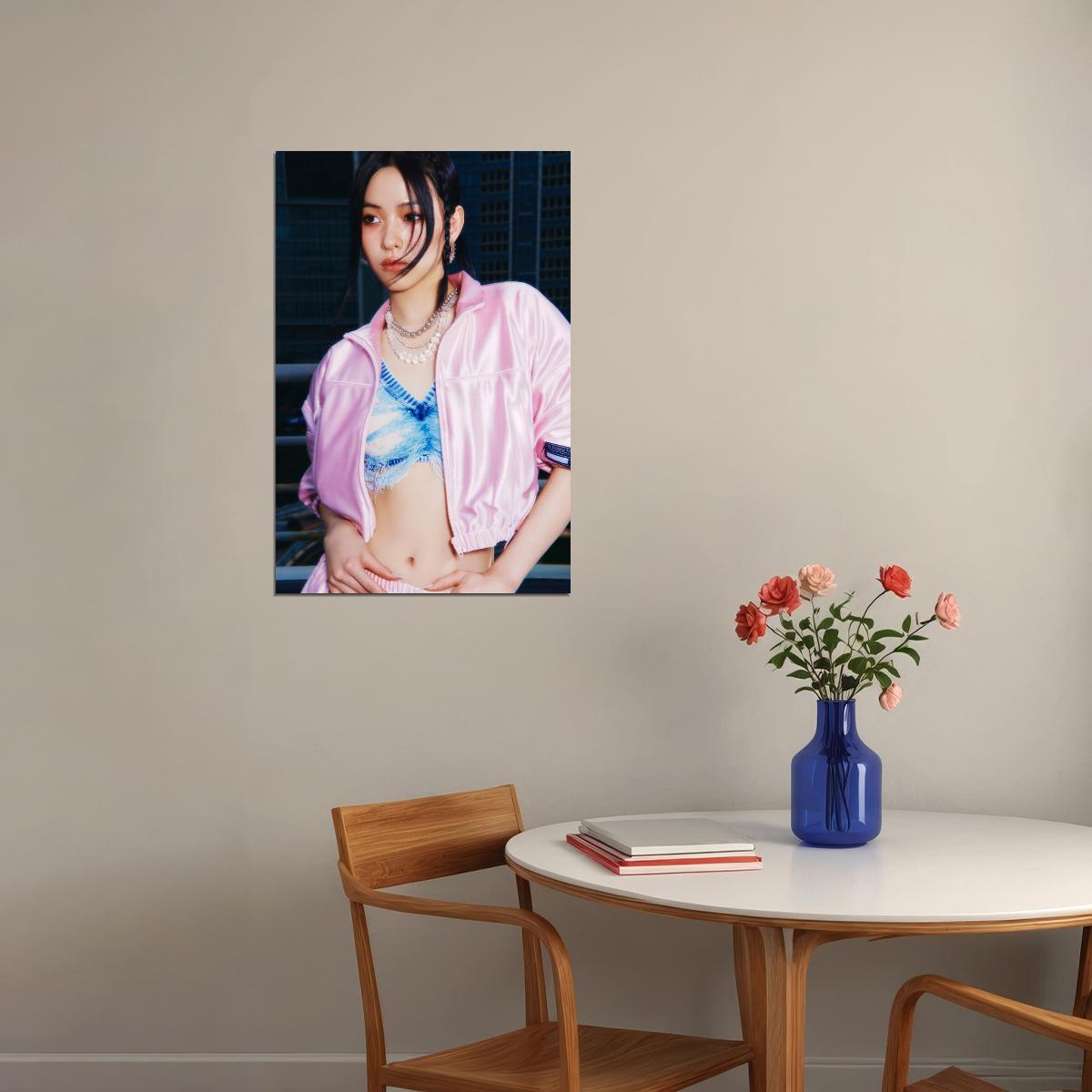 ITZY Ryujin GOLD Concept Photo Viral K-pop Music Poster Streetwear Aesthetic  Female Korean Idol Fashion Print Trendy Girl Group Wall Art - xonomax