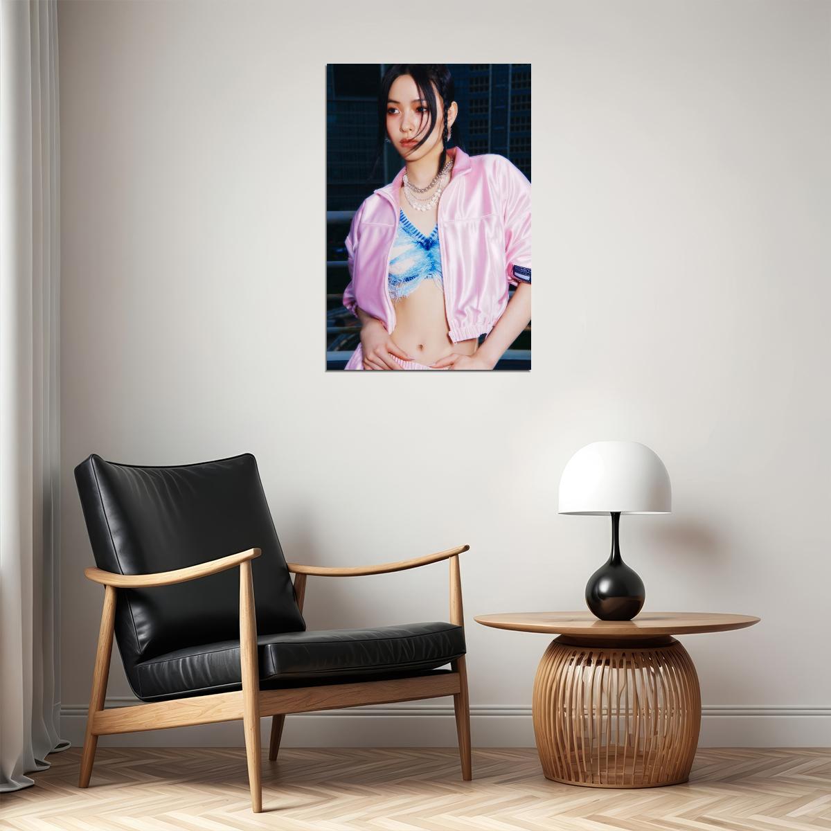 ITZY Ryujin GOLD Concept Photo Viral K-pop Music Poster Streetwear Aesthetic  Female Korean Idol Fashion Print Trendy Girl Group Wall Art - xonomax