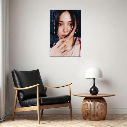 ITZY Ryujin GOLD Concept Photo Viral K-pop Music Poster Streetwear Aesthetic  Female Korean Idol Fashion Print Trendy Girl Group Wall Art - xonomax