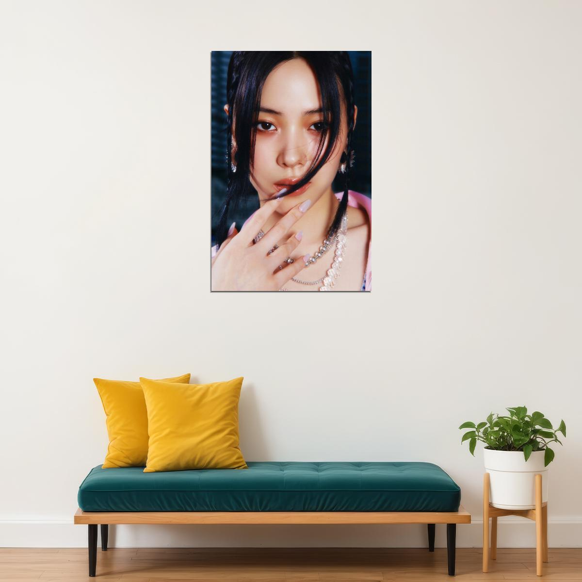 ITZY Ryujin GOLD Concept Photo Viral K-pop Music Poster Streetwear Aesthetic  Female Korean Idol Fashion Print Trendy Girl Group Wall Art - xonomax