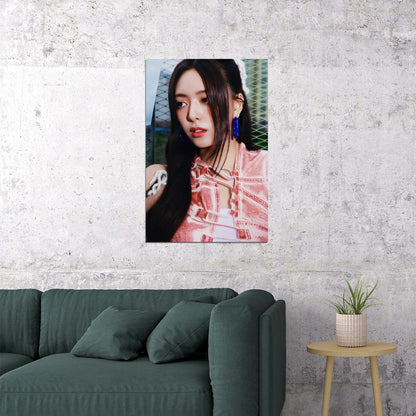 ITZY Yuna GOLD Concept Photo Viral K-pop Music Poster Streetwear Aesthetic  Female Korean Idol Fashion Print Trendy Girl Group Wall Art - xonomax