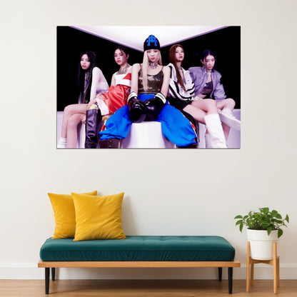 ITZY Yeji Lia Ryujin Chaeryeong Yuna KILL MY DOUBT Concept Photo K-pop Music Poster Gym Aesthetic  Female Korean Idol Fashion Print Trendy Girl Group Wall Art