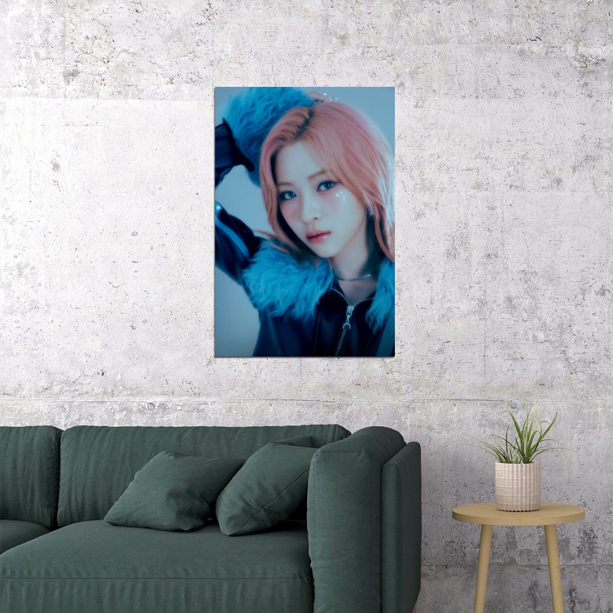 ITZY Ryujin Mr. Vampire Concept Photo K-pop Music Poster Dark Glamour Aesthetic  Mysterious Female Korean Idol Fashion Print Trendy Girl Group Wall Art