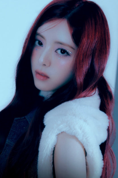 ITZY Yuna Mr. Vampire Concept Photo K-pop Music Poster Dark Glamour Aesthetic  Mysterious Female Korean Idol Fashion Print Trendy Girl Group Wall Art - xonomax