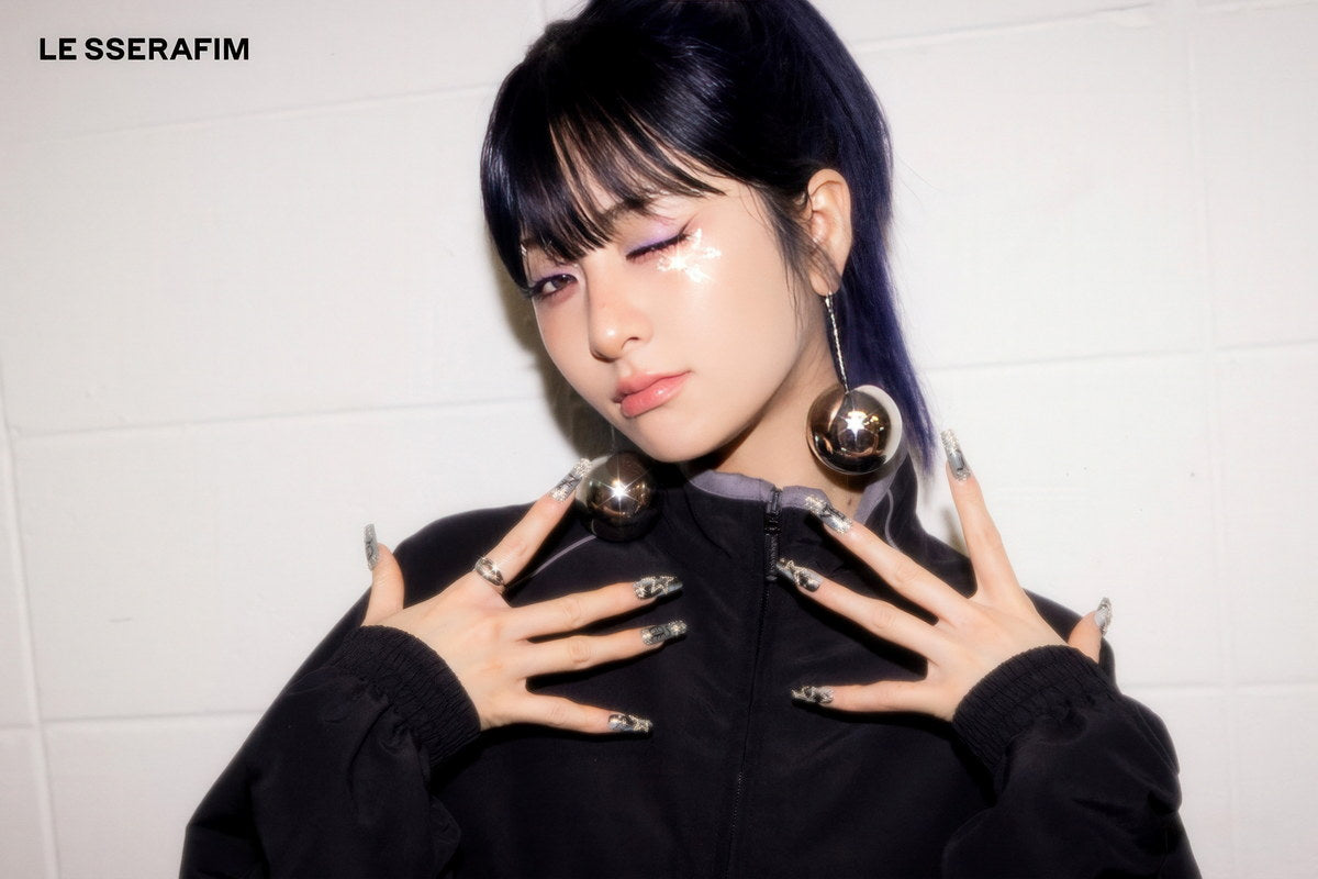 Poster - LE SSERAFIM Huh Yunjin CRAZY Album Concept Photo Music