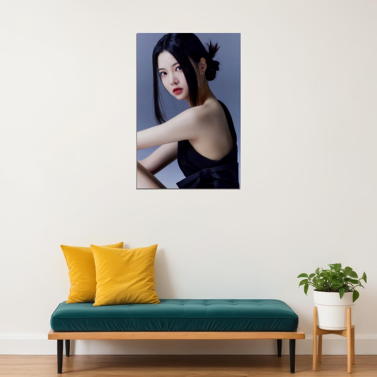 LE SSERAFIM Hong Eunchae Debut Photo Poster K-Pop  Aesthetic K-pop Female Girl Group Korean Fashion Idol Wall Art Print