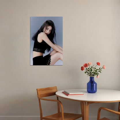 LE SSERAFIM Miyawaki Sakura Debut Photo Poster K-Pop  Aesthetic K-pop Female Girl Group Korean Fashion Idol Wall Art Print