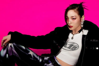 XG Jurin SHOOTING STAR Photo K-pop Music Poster Y2K Neo Futurism Aesthetic Female Cyber Kpop Idol Fashion Print Trendy Kpop Girl Group Wall Art - xonomax