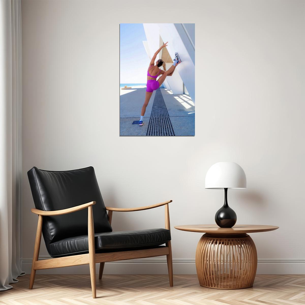 Amanda Bisk Hot Fitness Model Poster Gym Motivational Wall Art Inspirational Workout Yoga Room Decor Aesthetic Sports Print Yoga Wall Decor Athletic Icon HD Photo Print