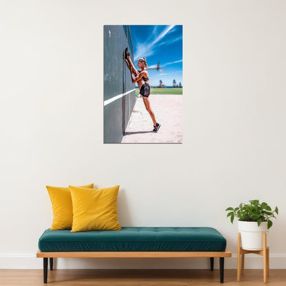 Amanda Bisk Hot Fitness Model Poster Gym Motivational Wall Art Inspirational Workout Yoga Room Decor Aesthetic Sports Print Yoga Wall Decor Athletic Icon HD Photo Print