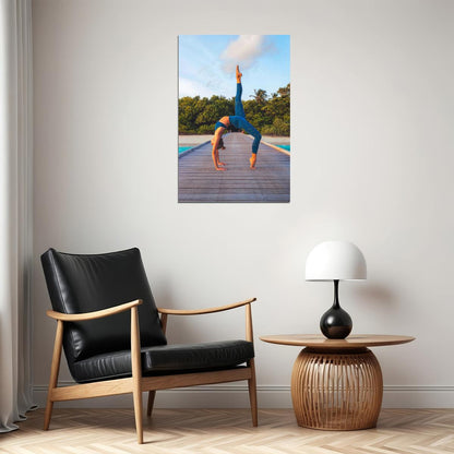 Amanda Bisk Hot Fitness Model Poster Gym Motivational Wall Art Inspirational Workout Yoga Room Decor Aesthetic Sports Print Yoga Wall Decor Athletic Icon HD Photo Print