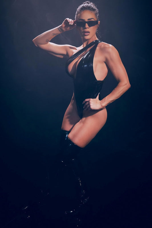 Brittany Coutu Hot Fitness Model Poster Sexy Female Wall Art Inspirational Workout Room Decor Aesthetic Sports Print Gym Motivational Wall Decor Athletic Icon HD Photo Print - xonomax