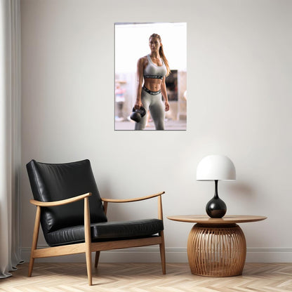 Karina Elle Hot Fitness Model Poster Gym Icon Motivational Wall Art Sexy Inspirational Workout Room Decor Aesthetic Sports Print Exercise Wall Decor Athletic Icon HD Photo Print