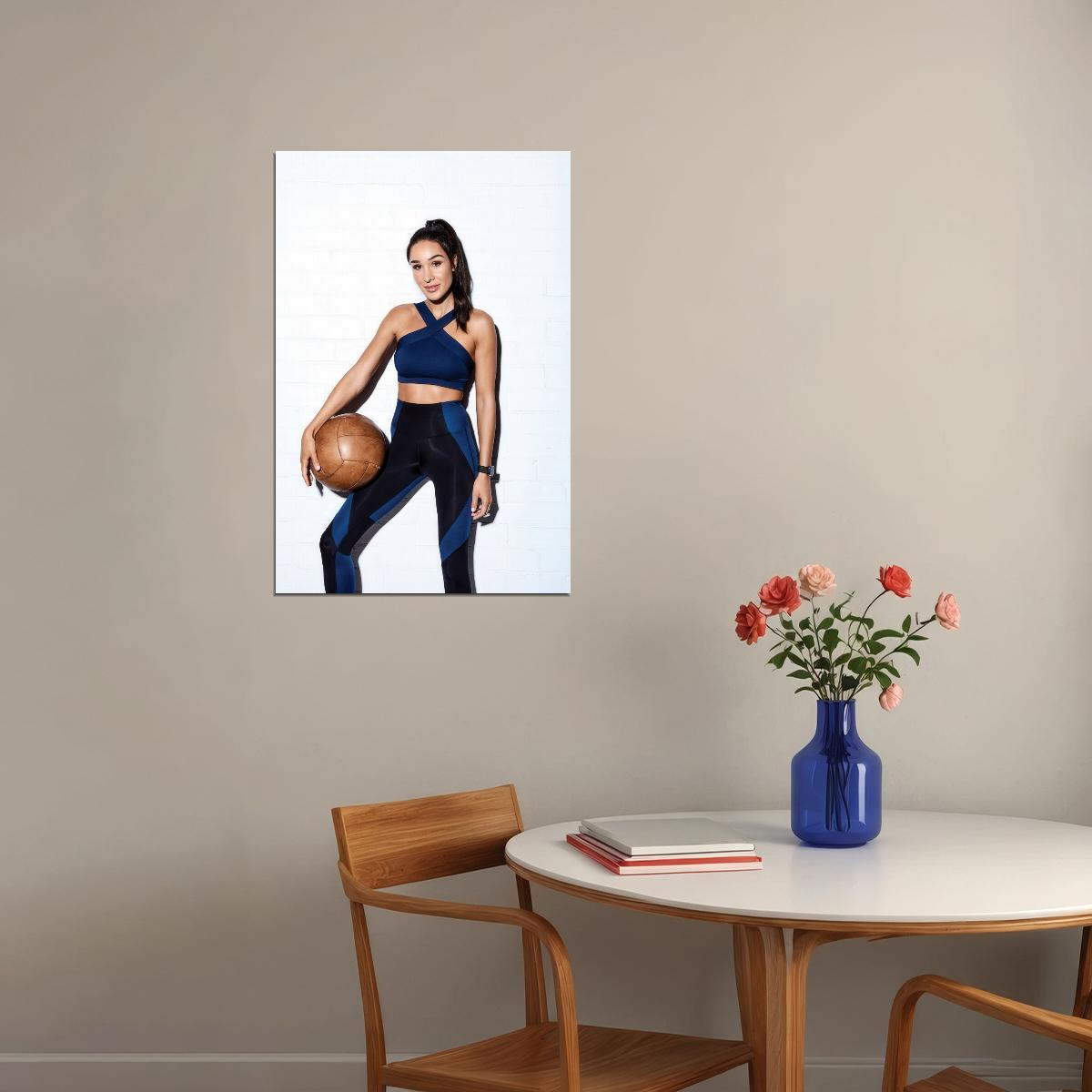 Kayla Itsines Hot Fitness Model Poster Gym Icon Motivational Wall Art Inspirational Workout Room Decor Aesthetic Sports Print Exercise Wall Decor Athletic Icon HD Photo Print