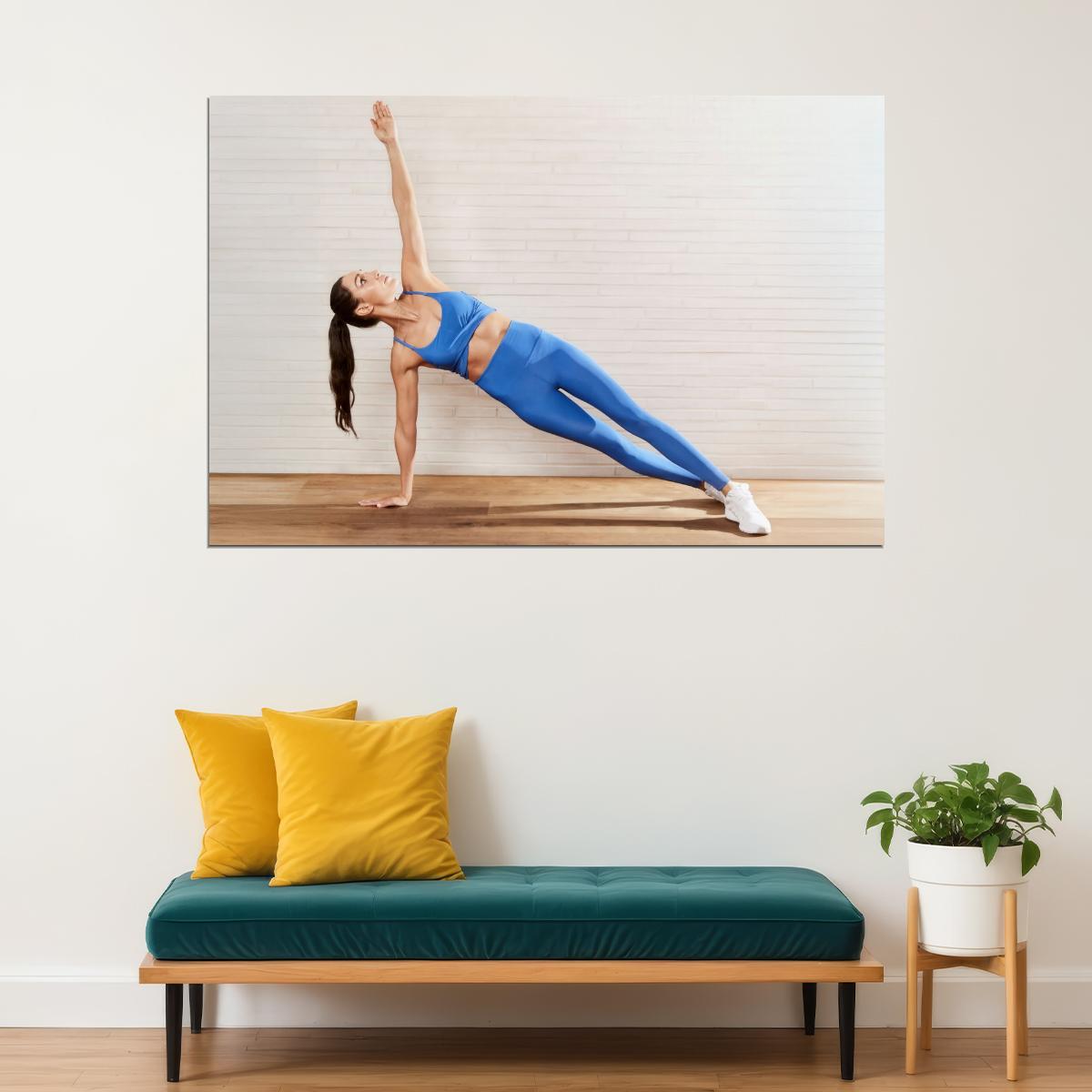 Kayla Itsines Hot Fitness Model Poster Gym Icon Motivational Wall Art Inspirational Workout Room Decor Aesthetic Sports Print Exercise Wall Decor Athletic Icon HD Photo Print