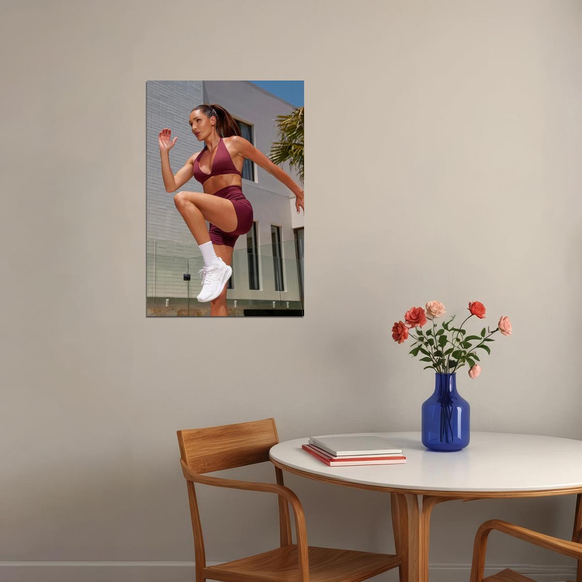 Kayla Itsines Hot Fitness Model Poster Gym Icon Motivational Wall Art Inspirational Workout Room Decor Aesthetic Sports Print Exercise Wall Decor Athletic Icon HD Photo Print