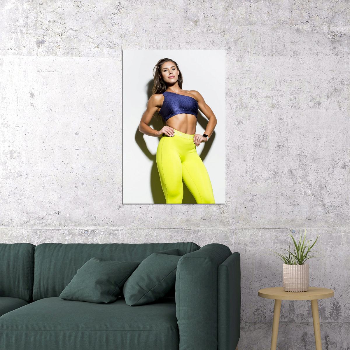 Kelsey Wells Hot Fitness Model Poster Gym Icon Motivational Wall Art Inspirational Workout Room Decor Aesthetic Sports Print Exercise Wall Decor Athletic Icon HD Photo Print