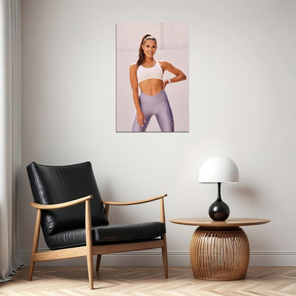 Kelsey Wells Hot Fitness Model Poster Gym Icon Motivational Wall Art Inspirational Workout Room Decor Aesthetic Sports Print Exercise Wall Decor Athletic Icon HD Photo Print