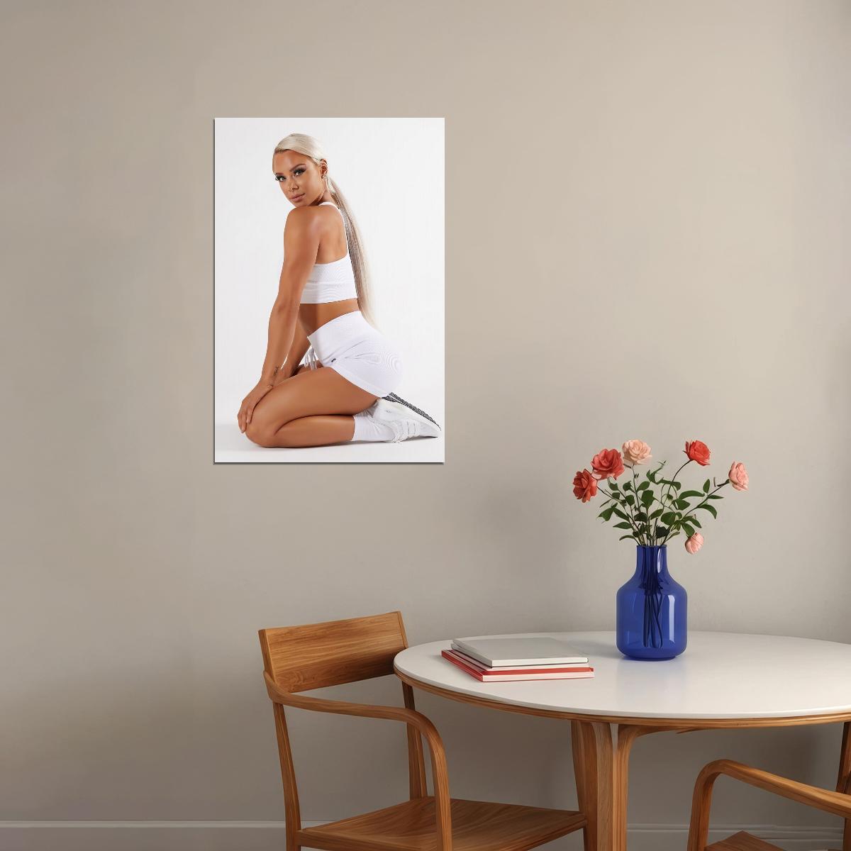 Lauren Simpson Hot Fitness Model Poster Strong Sexy Women Wall Art Inspirational Workout Room Decor Aesthetic Sports Print Gym Motivational Wall Decor Athletic Icon HD Photo Print