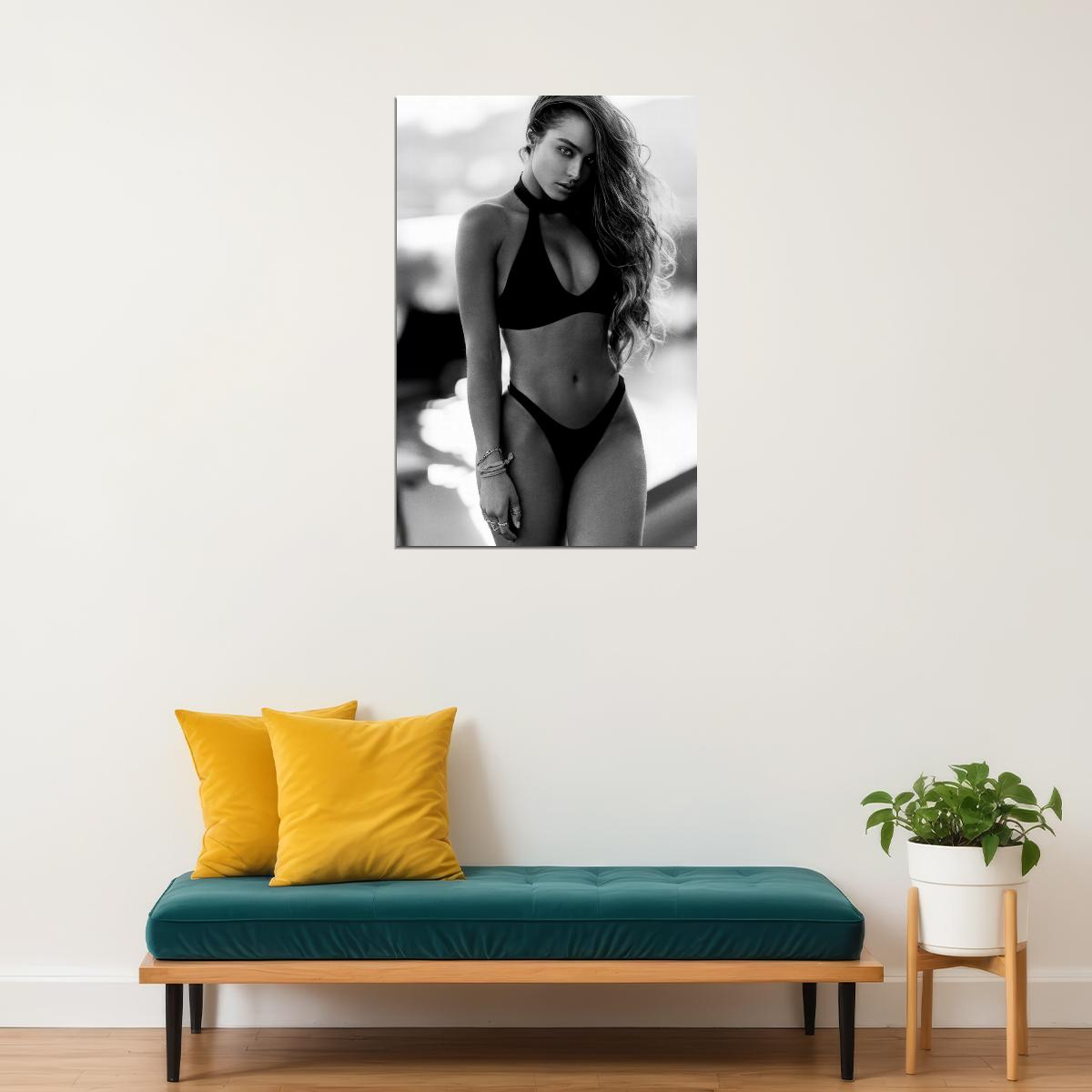 Sommer Ray Hot Fitness Model Poster Sexy Female Wall Art Black and White Inspirational Workout Decor Aesthetic Sports Gym Motivational Wall Decor Athletic Icon HD Photo Print - xonomax