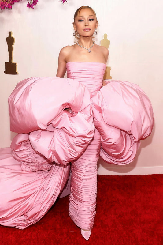 Ariana Grande Oscars 2024 Red Carpet Photo Poster Method Dressing Fashion Print Iconic Fashion Moments Wall Art - xonomax