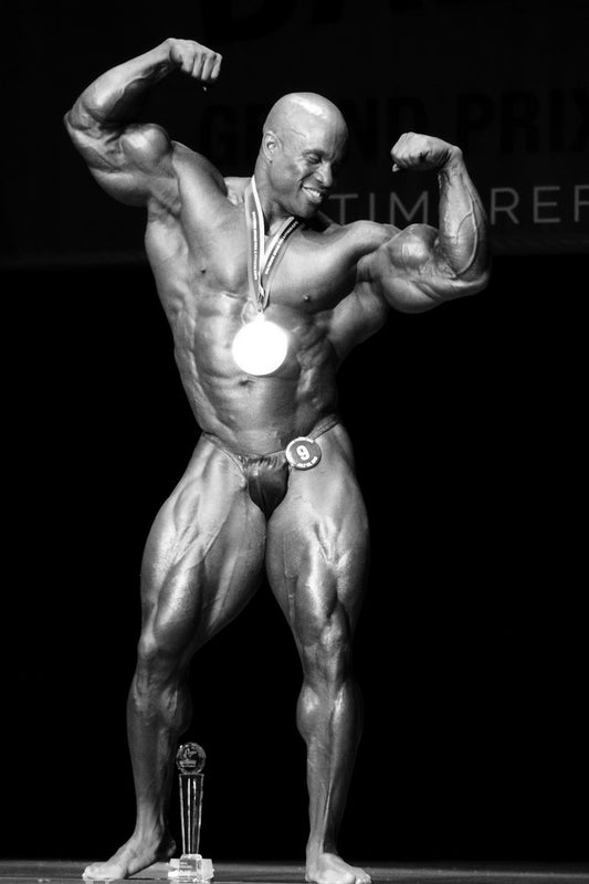 Victor Martinez Black And White Bodybuilder Poster Olympia Pose Bodybuilding Workout HD Photo Print Inspirational Gym Decor Athletes Icon Wall Art Weightlifting Artwork - xonomax