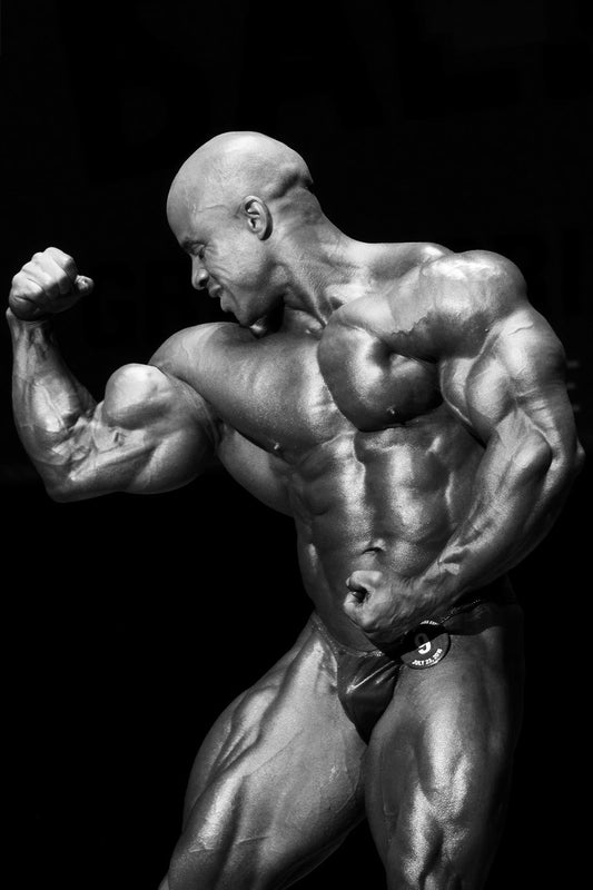 Victor Martinez Black And White Famous Bodybuilder Poster Olympia Pose Bodybuilding Workout HD Photo Print Inspirational Gym Decor Athletes Icon Wall Art Weightlifting Artwork - xonomax