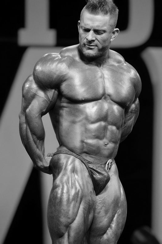 Flex Lewis Black And White Bodybuilder Poster Side Triceps Pose Bodybuilding Workout HD Photo Print Motivational Gym Decor Athletes Icon Wall Art Weightlifting Artwork - xonomax