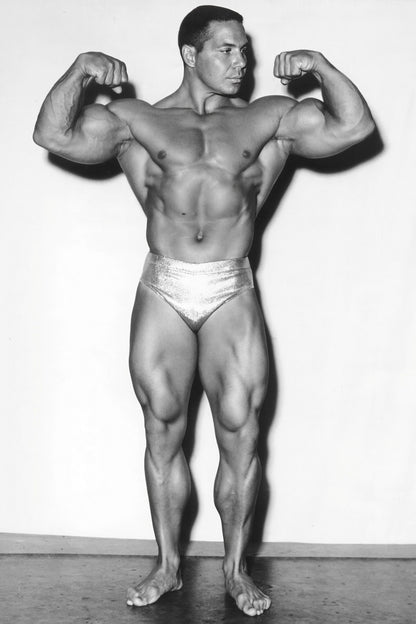 Bill Pearl Front Double Biceps Pose Black And White Famous Oldschool Bodybuilder Poster Bodybuilding Workout HD Photo Print Inspirational Gym Decor Athletes Icon Wall Art - xonomax