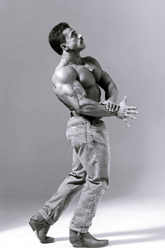 Samir Bannout Black And White Famous Oldschool Bodybuilder Poster Bodybuilding Workout HD Photo Print Inspirational Gym Decor Athletes Icon Wall Art Weightlifting Artwork