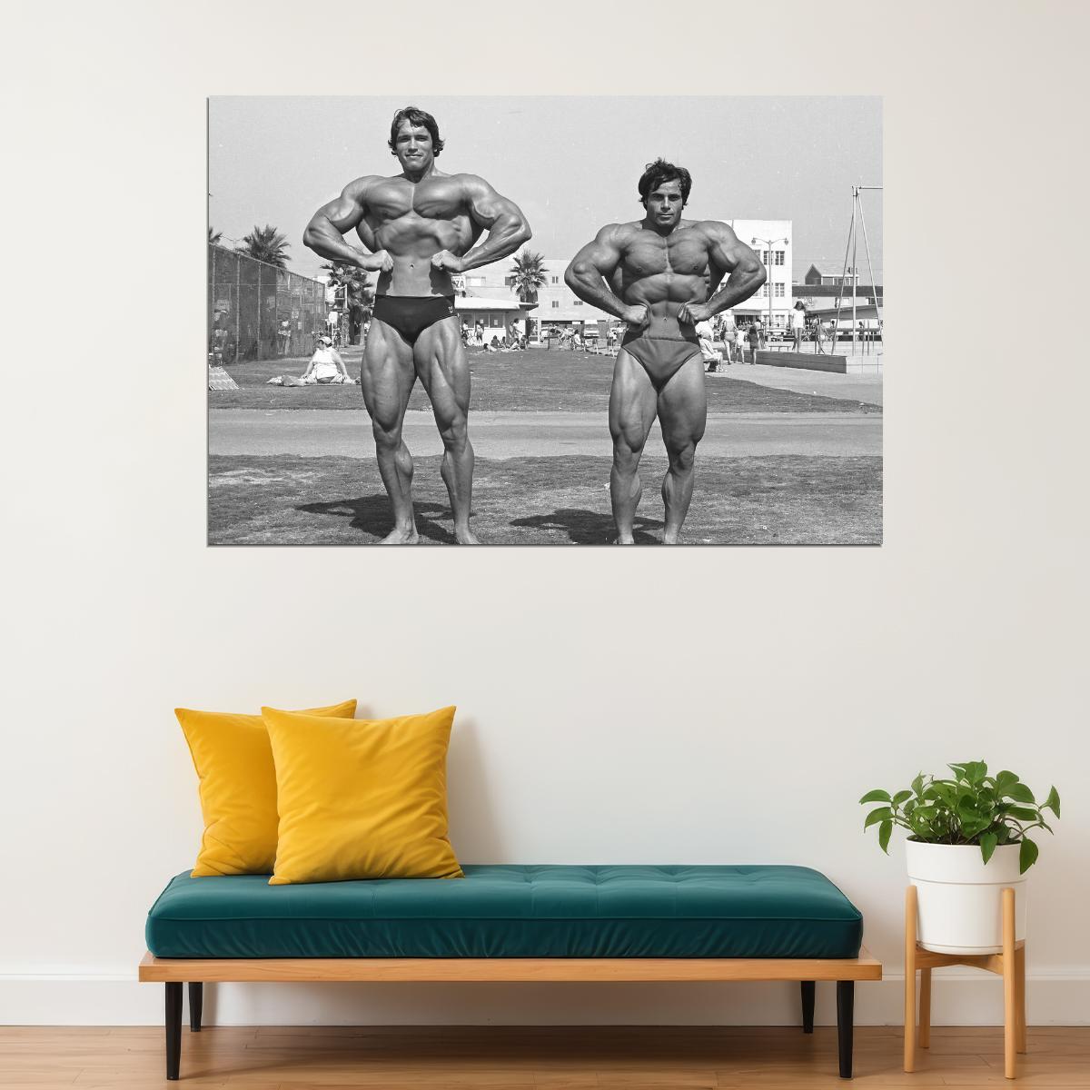 Franco Columbu and Arnold Schwarzenegge Front Lat Spread Black And White Famous Oldschool Bodybuilder Poster Bodybuilding Workout HD Photo Print Inspirational Athletes Wall Art - xonomax