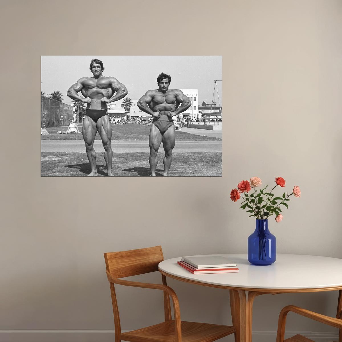 Franco Columbu and Arnold Schwarzenegge Front Lat Spread Black And White Famous Oldschool Bodybuilder Poster Bodybuilding Workout HD Photo Print Inspirational Athletes Wall Art - xonomax