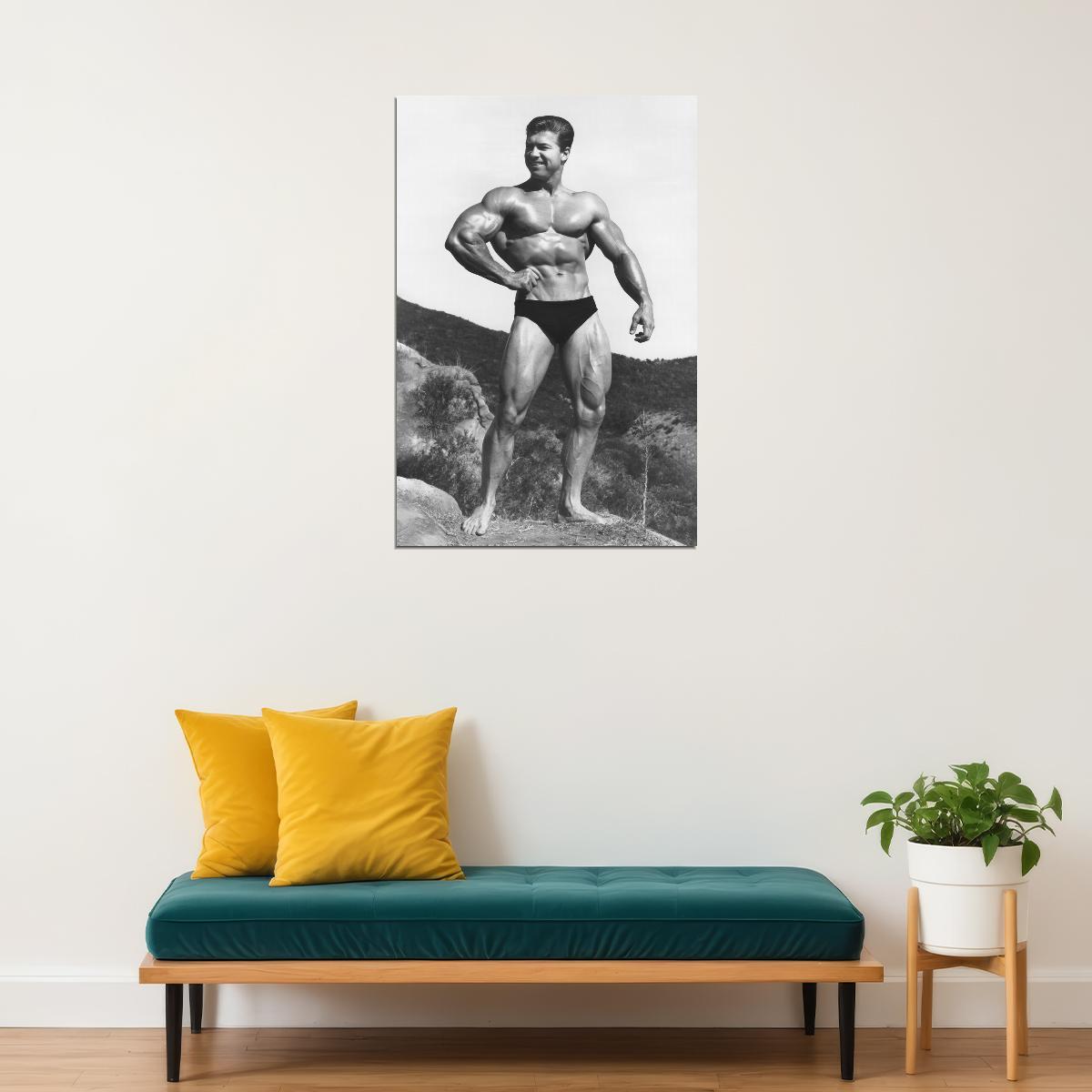 Larry Scott Black And White Famous Oldschool Bodybuilder Poster Bodybuilding Workout HD Photo Print Inspirational Gym Decor Athletes Icon Wall Art Weightlifting Artwork - xonomax