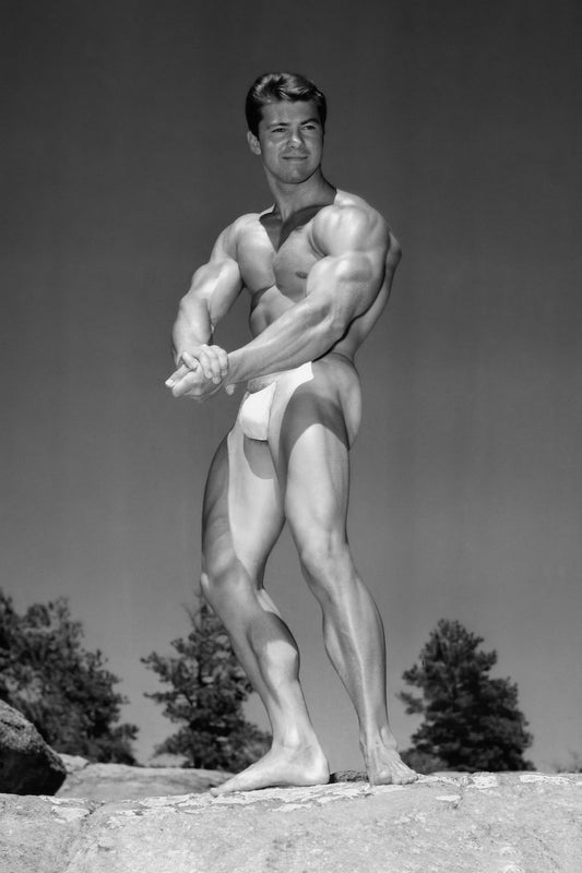 Larry Scott Black And White Famous Oldschool Bodybuilder Poster Bodybuilding Workout HD Photo Print Motivational Gym Decor Athletes Icon Wall Art Weightlifting Artwork - xonomax