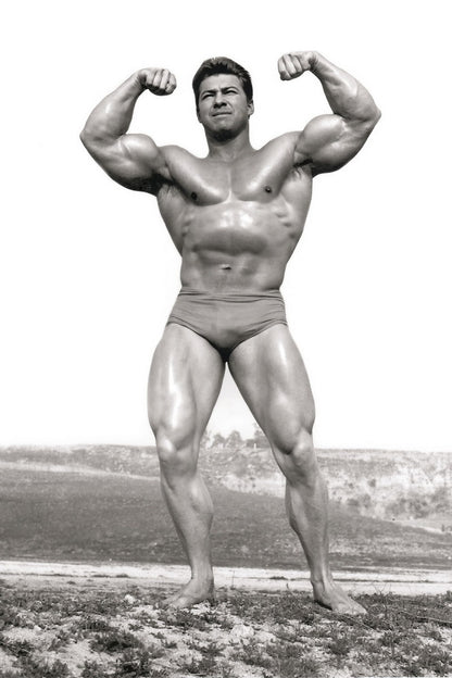 Larry Scott Posing Black And White Famous Oldschool Bodybuilder Poster Bodybuilding Workout HD Photo Print Motivational Gym Decor Athletes Icon Wall Art Weightlifting Artwork - xonomax