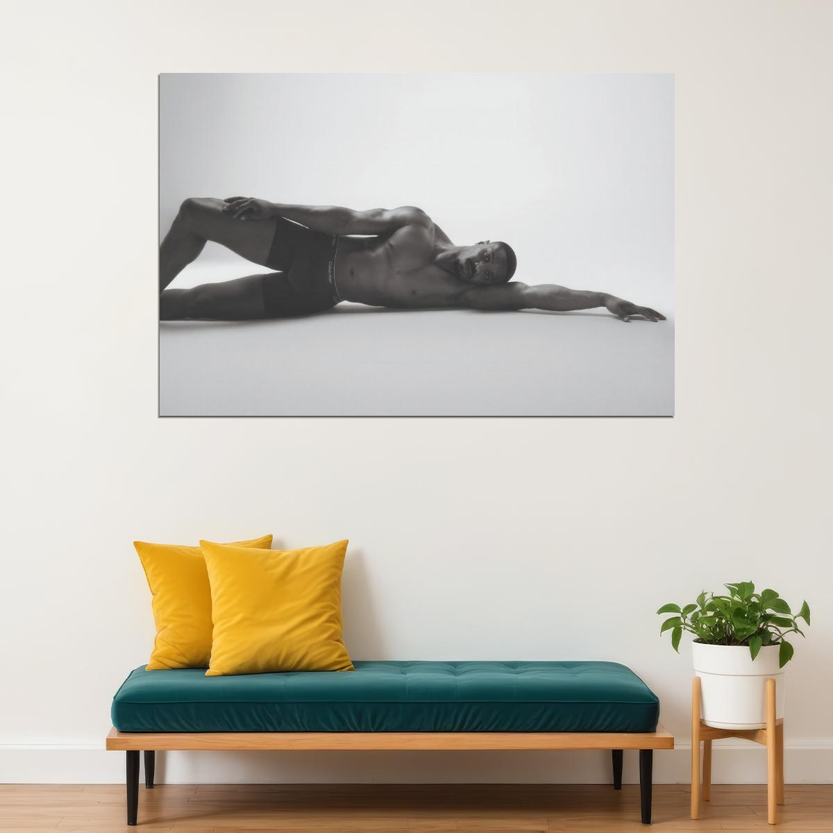 Michael B. Jordan Black and White Photo Print Hollywood Celebrity Poster Shirtless Handsome Man Wall Art Hot Male Model Aesthetic Decor for Bedroom Office - xonomax