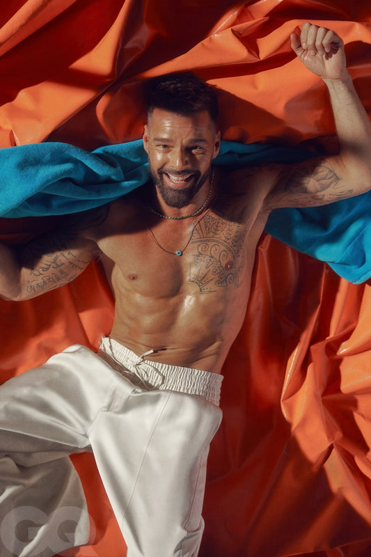 Ricky Martin Sexy Photo Print Gay Icon Hollywood Celebrity Poster Shirtless Handsome Man Wall Art Hot Male Model Aesthetic Decor for Bedroom Living Space