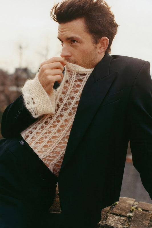 Jonathan Bailey Stylish Photo Print Gay Icon Hollywood Celebrity Poster Handsome Man Wall Art Hot Male Model Aesthetic Decor for Bedroom Living Room
