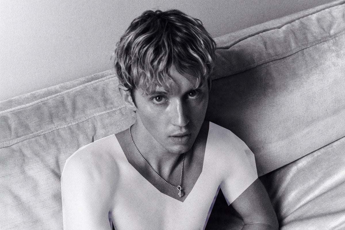 Troye Sivan Black and White Photo Print Gay Icon Hollywood Celebrity Poster Handsome Man Wall Art Stylish Male Aesthetic Decor for Bedroom Living Space