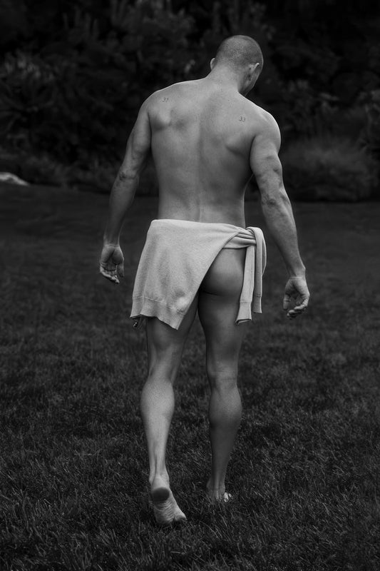 Channing Tatum Artistic Black and White Photo Print Hollywood Celebrity Poster Shirtless Handsome Man Wall Art Hot Male Aesthetic Decor for Bedroom Living Space - xonomax