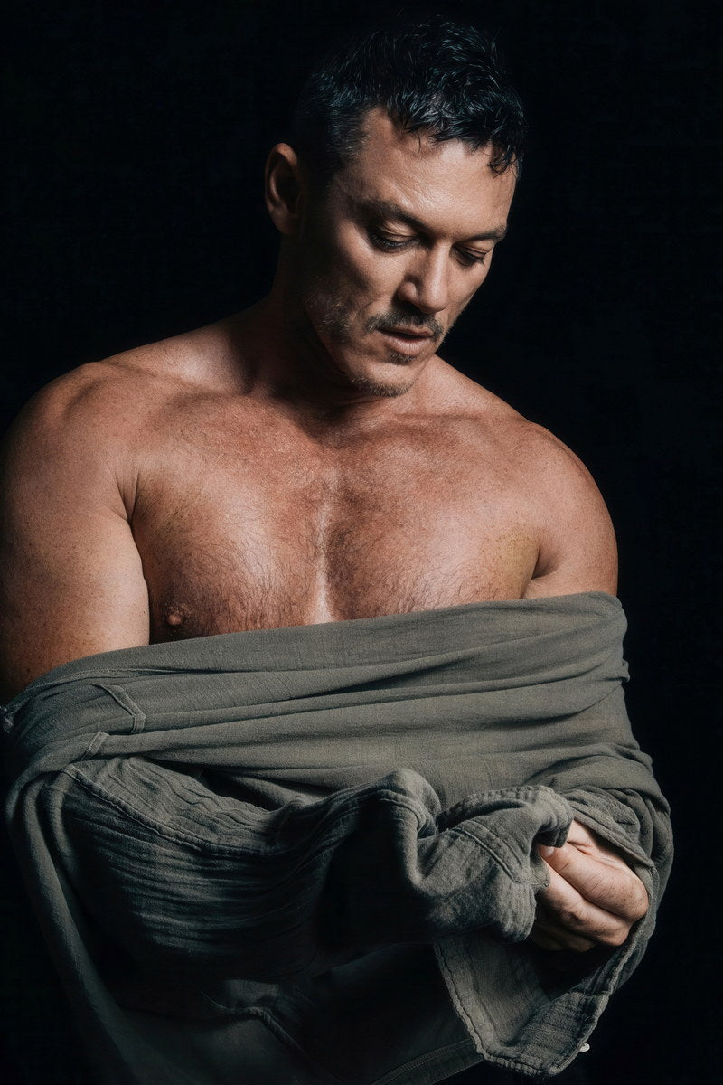 Luke Evans Sexy Photo Print Gay Icon Hollywood Celebrity Poster Shirtless Handsome Man Wall Art Hot Male Aesthetic Decor for Bedroom Living Room - xonomax